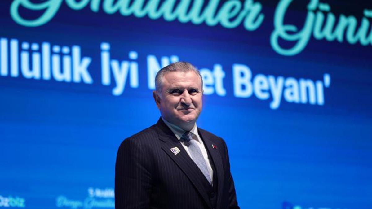 Bakan Bak’tan 2026 Dünya Kupası mesajı: Kulüplerimizle konuşuyoruz