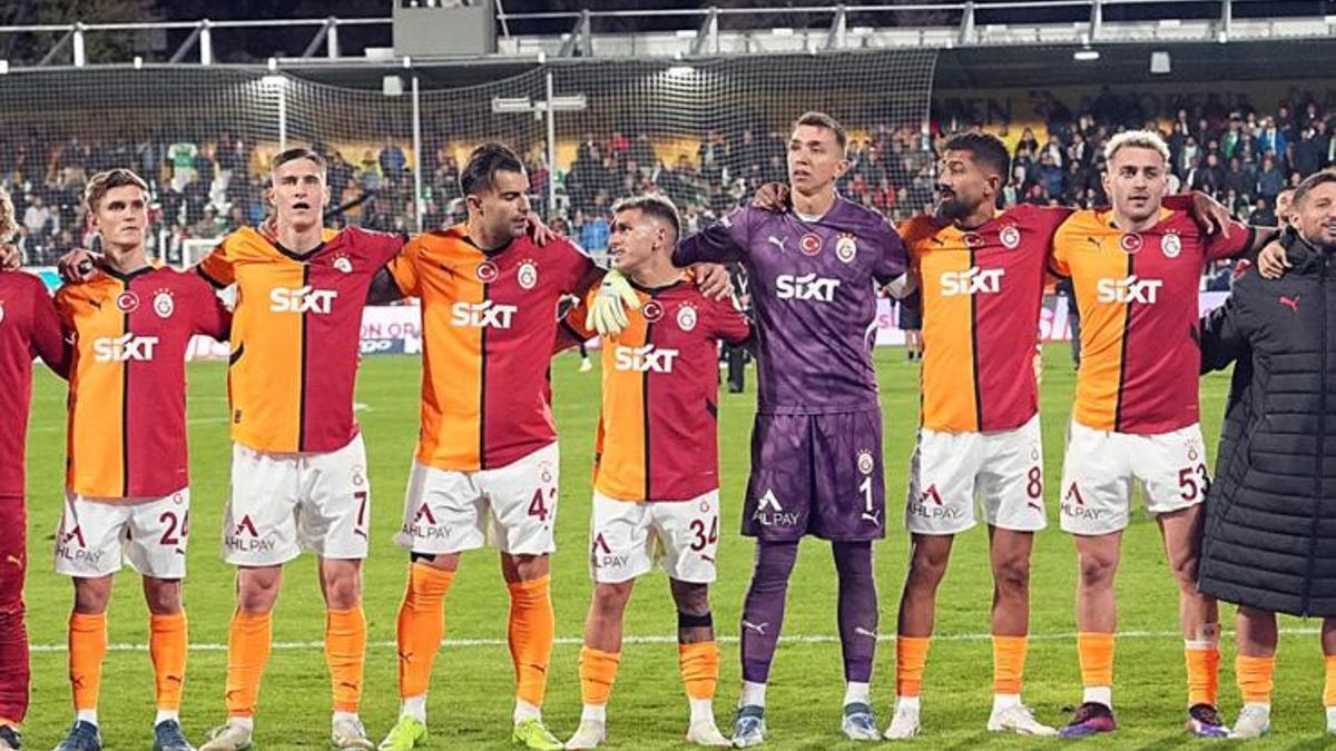 Galatasaray’ın forması para bastı: Sponsorluktan dev gelir